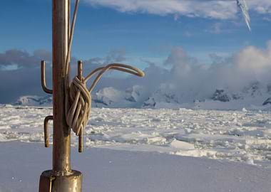 Sailing Antarctica