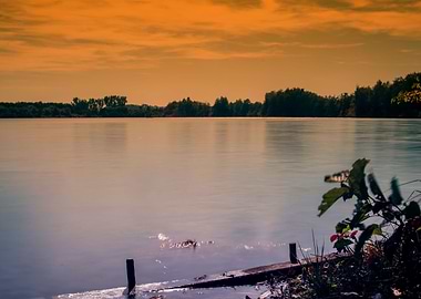 Evening mood at the lake