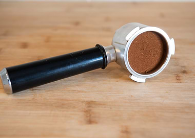 portafilter with temping