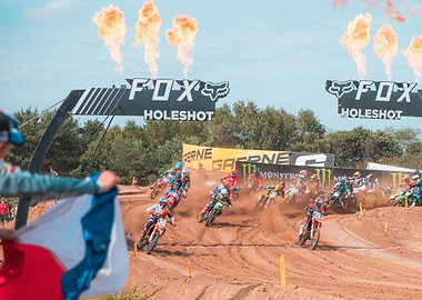 MX2 Holeshot Lommel