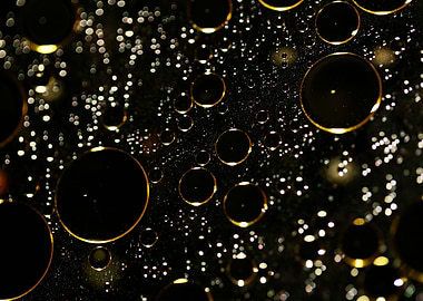 Oil bubbles on water macro