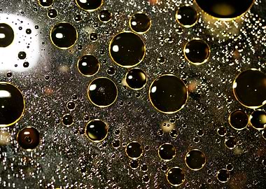 Oil bubbles on water macro