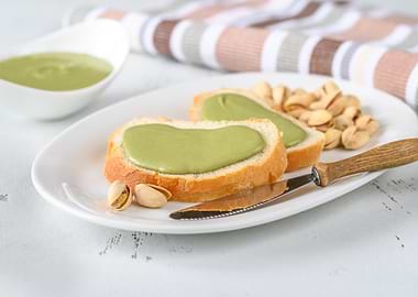 Pistachio butter