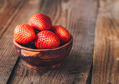 Bowl of fresh strawberries