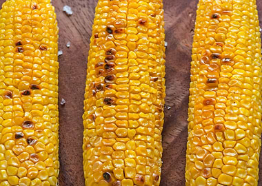 Grilled corn on the board