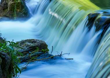 Rainbow waterfall detail