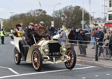 Veteran Car