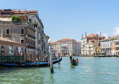 Grand Canal Gondolier