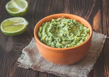 Bowl of guacamole