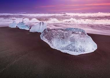 Blocks of ice on the coast