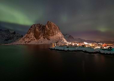 Hamnoy Lights