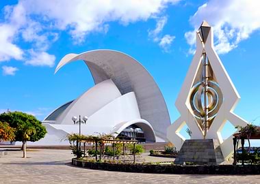 Wind sculpture and Auditor