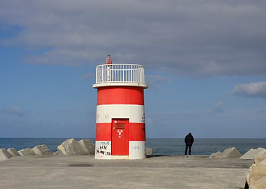 Lighttower in Nazare 03