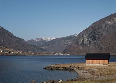 A hut on a fjord