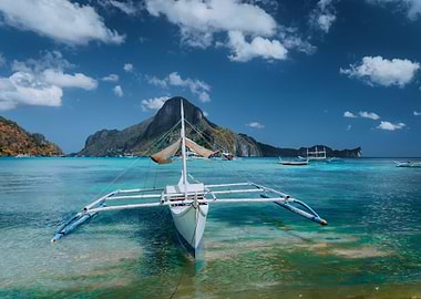 Cadlao Panorama With Tradi