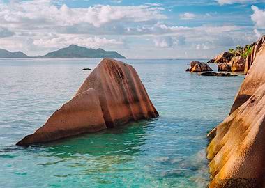 Beautifully Shaped Granite