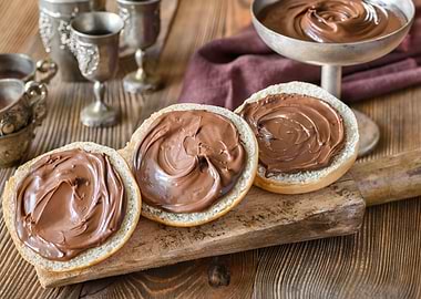 Chocolate paste toast