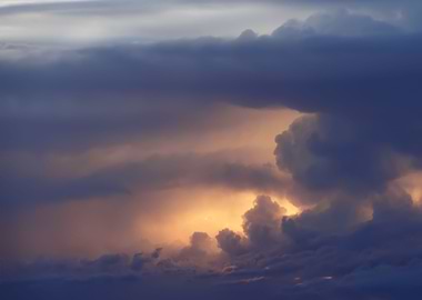 Incoming thunderstorm
