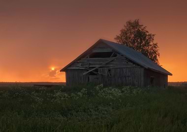 Midnight Sun Setting