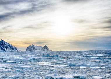 Sunset at Lemaire Channel