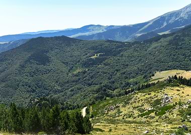 Green mountains to blue