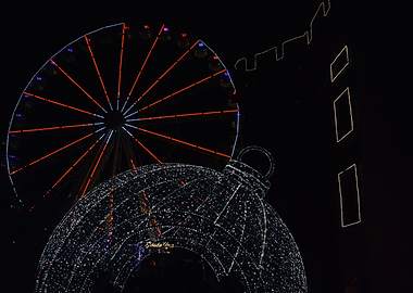 A ferris wheel and a ball