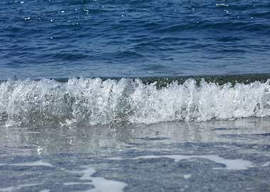 Waves macro background