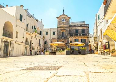 Square in Cisternino
