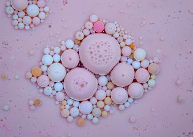Bubbles Art Olivia