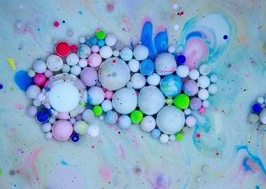 Bubbles Art Nut