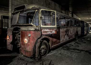 The red bus