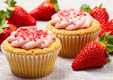 strawberry cupcake