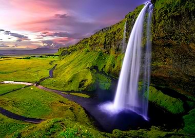Seljalandsfoss Waterfalls