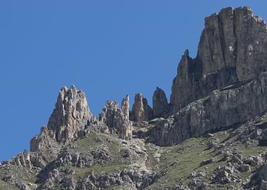 rocky mountain and cloudy