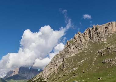 rocky mountain and cloudy
