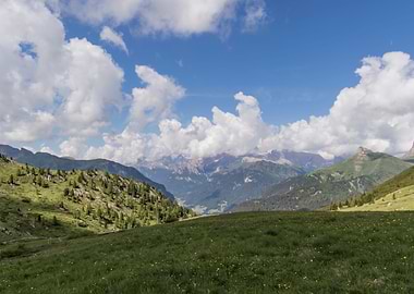 rocky mountain and cloudy
