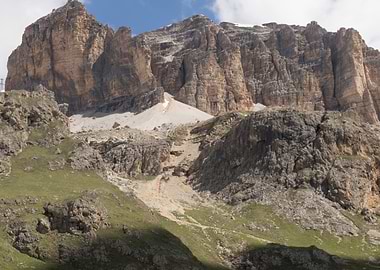 rocky mountain and cloudy