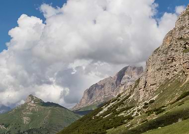 rocky mountain and cloudy