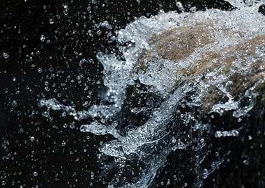 water splashes
