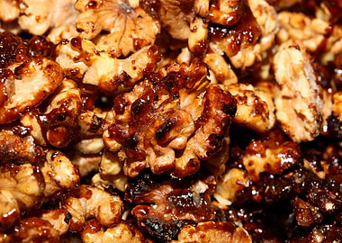 Caramelized nuts macro