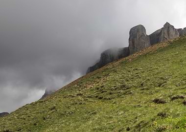 rocky mountain and cloudy