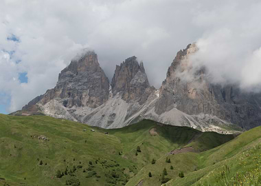 rocky mountain and cloudy