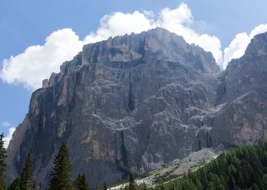 rocky mountain and cloudy