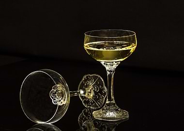 Champagne minimalistic