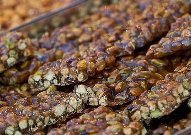 crunchy with hazelnut