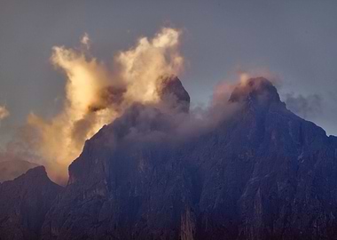 rocky mountain and cloudy
