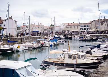 View on the harbor of Sain