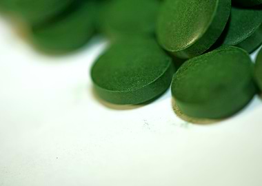 Spirulina platensis pills