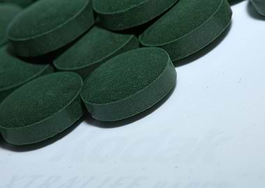 Spirulina platensis pills