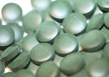 Spirulina platensis pills